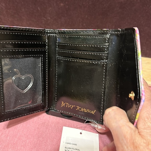 Betsy Johnson Card Case - Picture 4 of 6